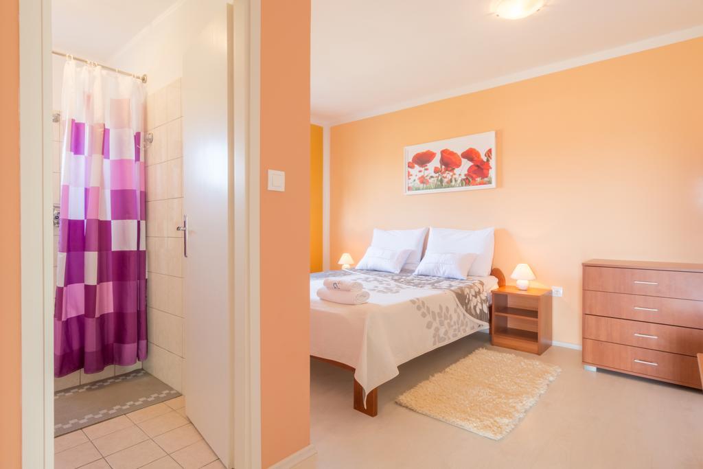 Apartment Boja Biograd Na Moru Luaran gambar